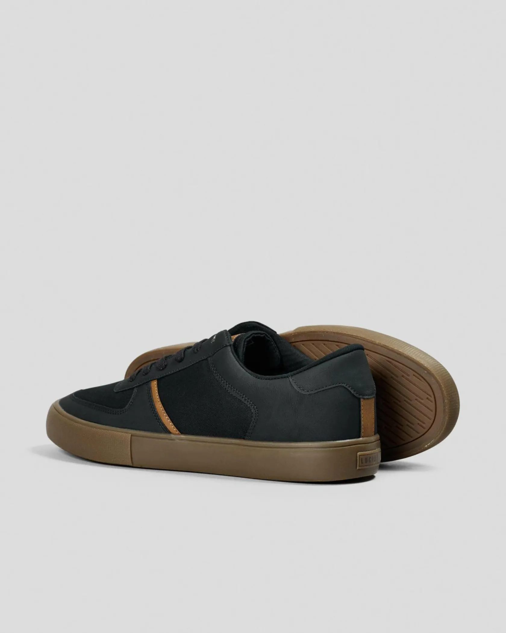 Lucid Chester 2 Shoes Black/gum