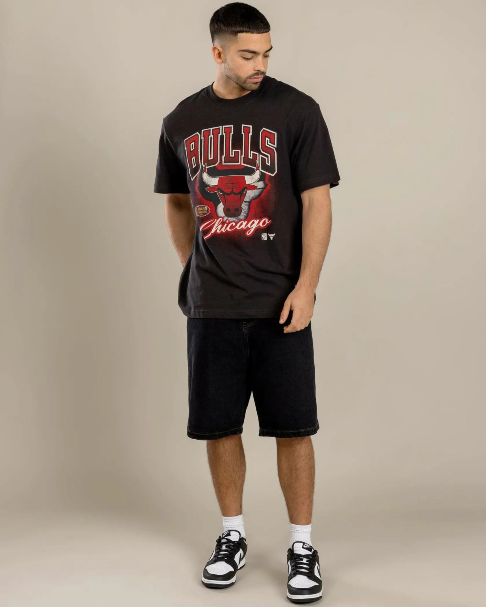 Mitchell & Ness Chicago Bulls Frame T-Shirt Faded Black Hot
