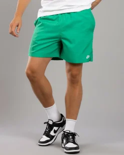 Nike Club Flow Shorts Stadium Green/white Clearance