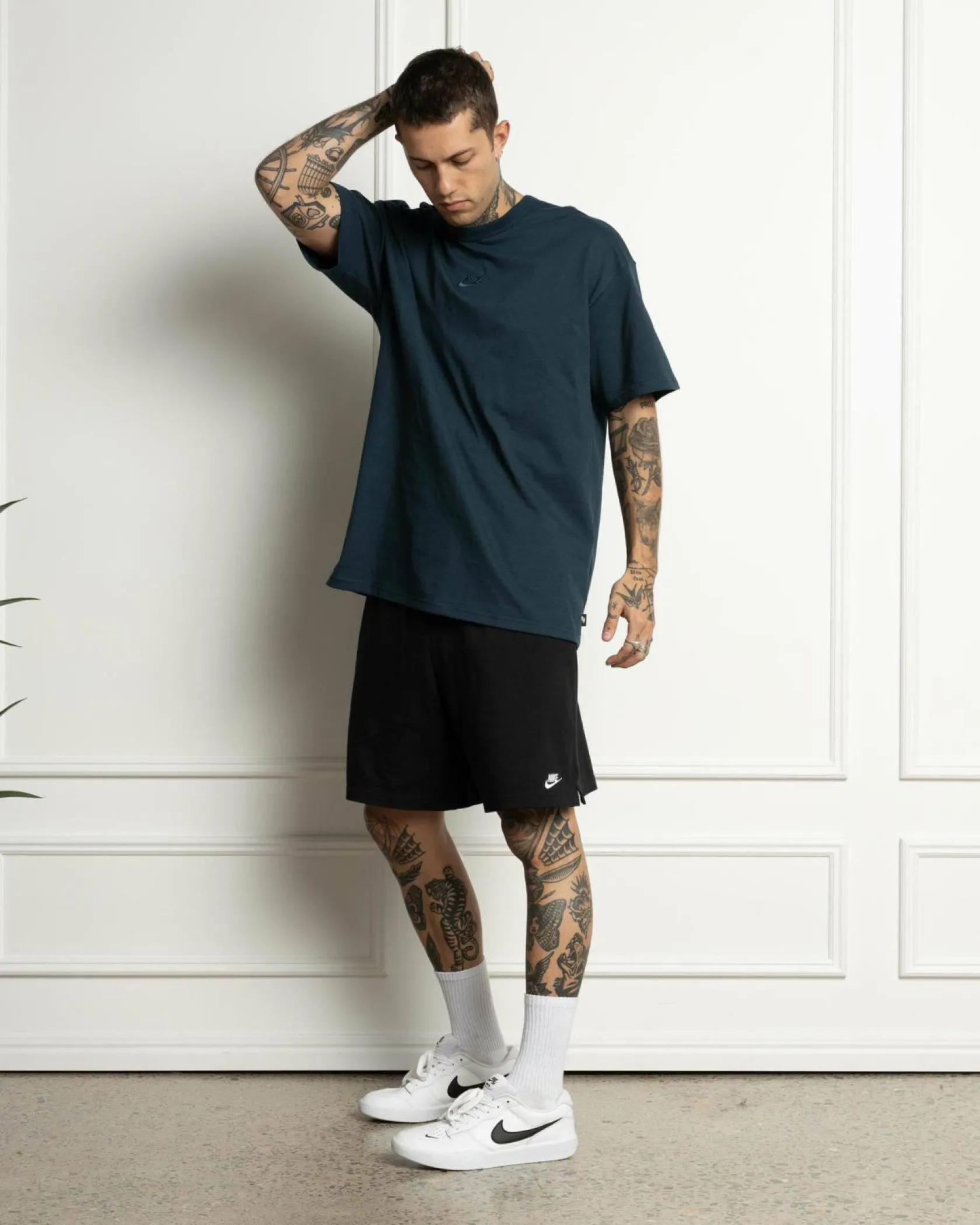 Nike Club Knit Shorts Black/white New