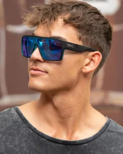 Unit Command Polarised Sunglasses Black/sky Polar Clearance