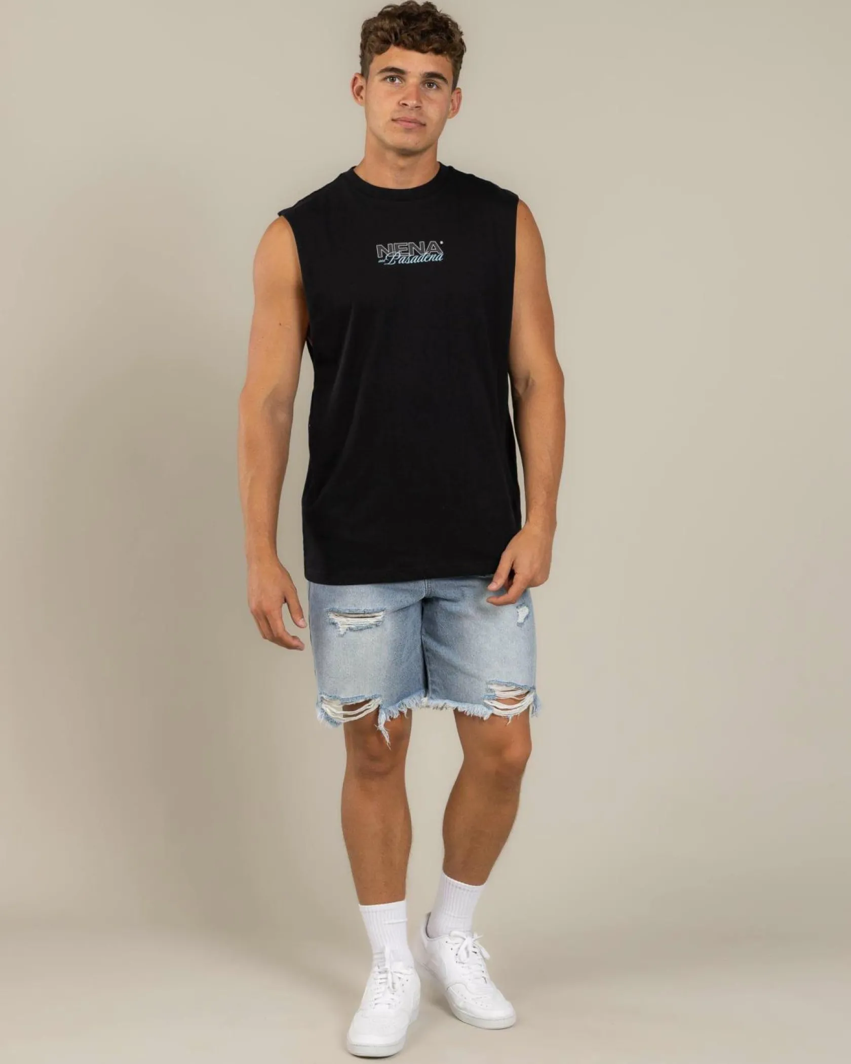 Nena & Pasadena Conclude Relaxed Muscle Tank Jet Black Online