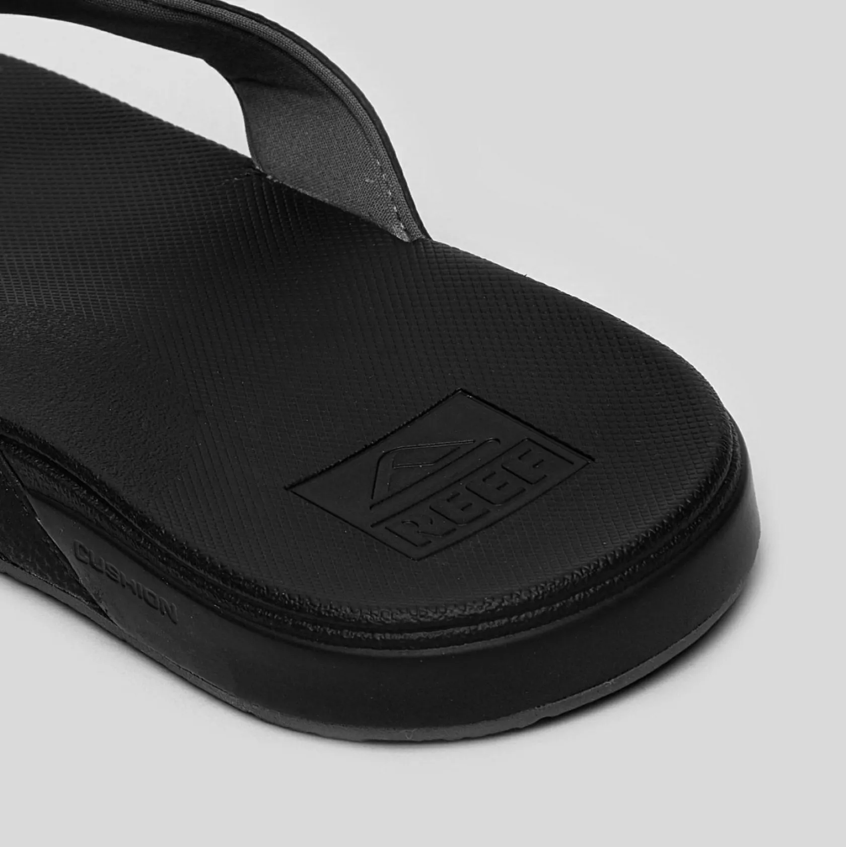 Reef Cushion Phantom Thongs Black Hot