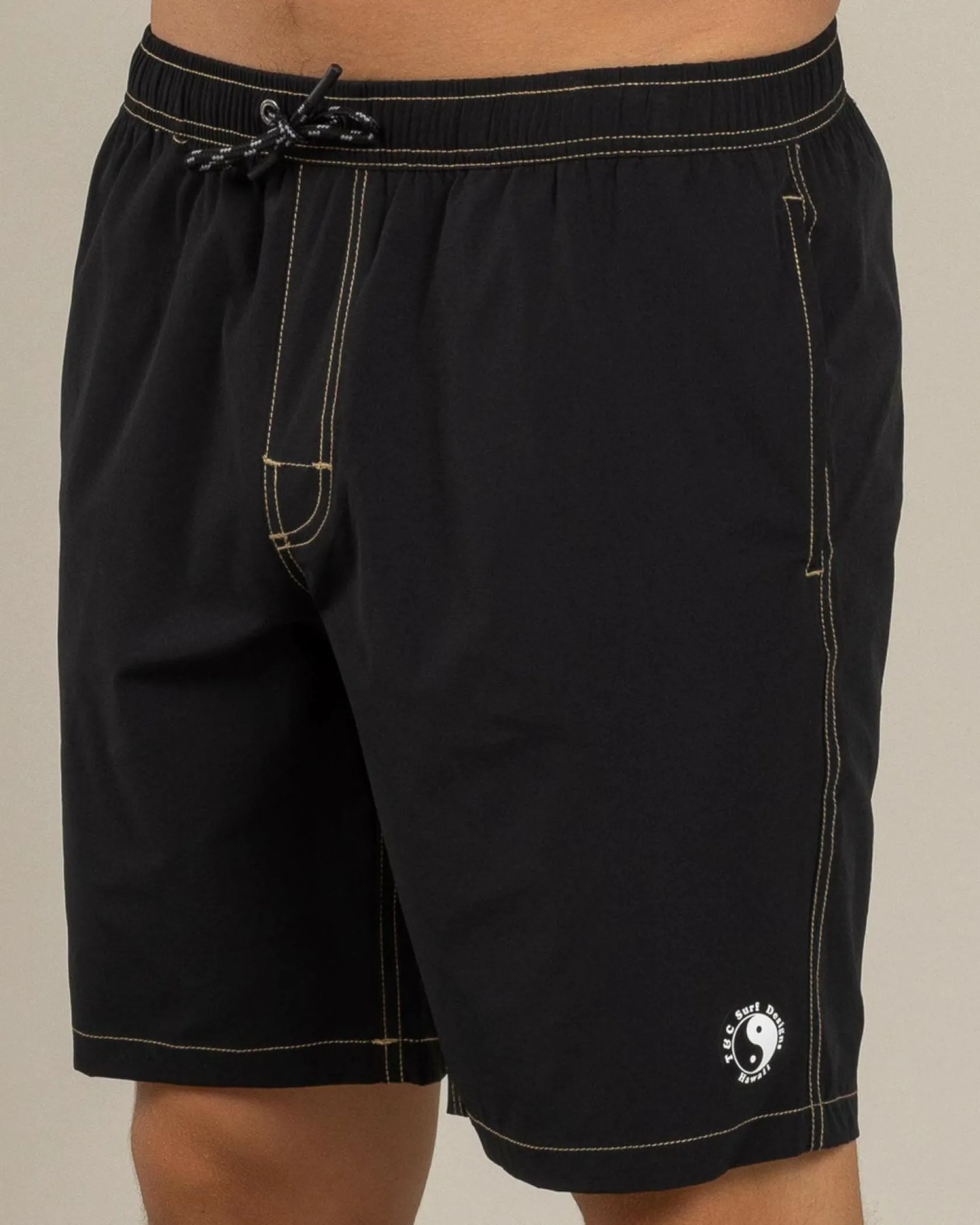 Happy Hour Dash Shorts Black New