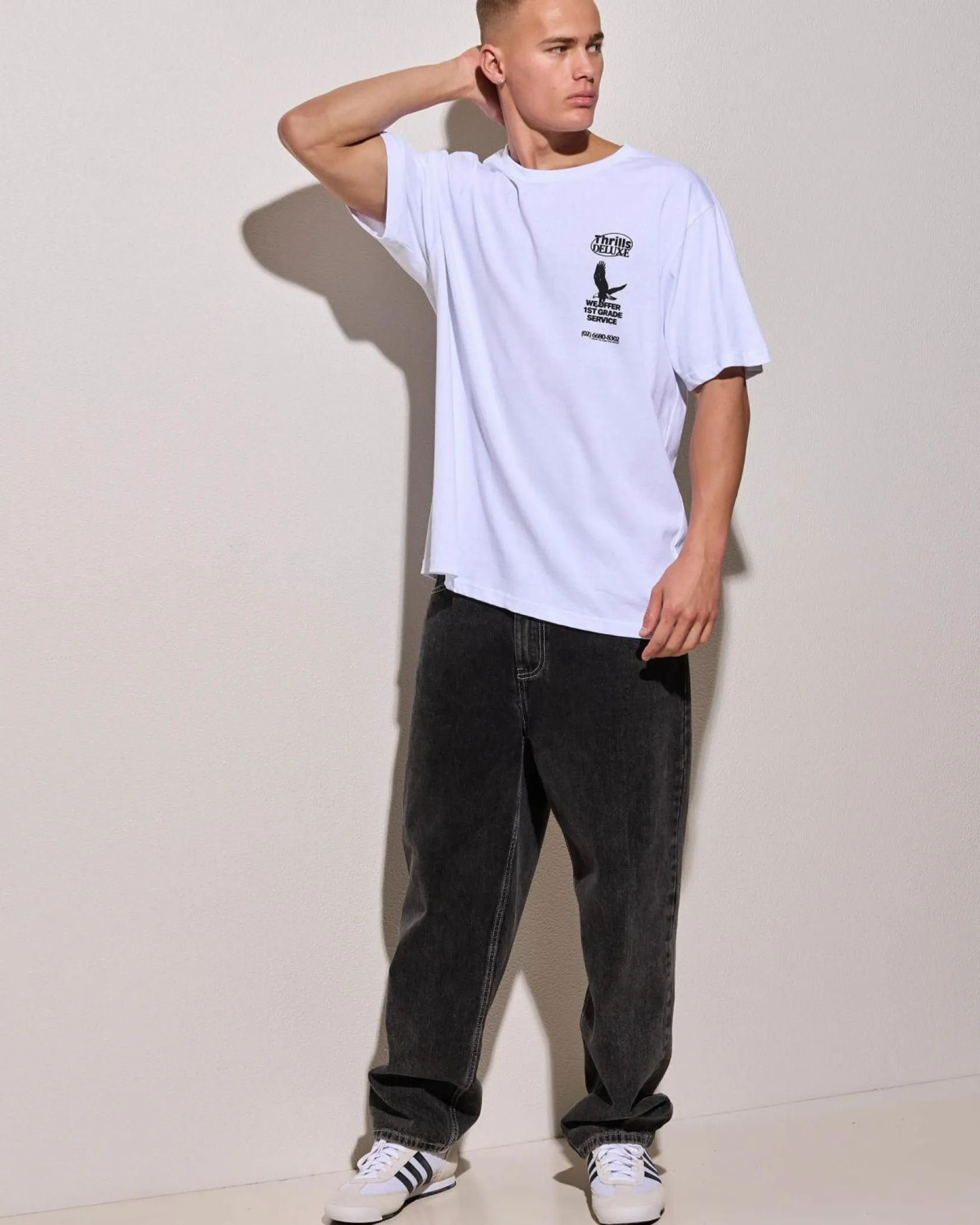 Thrills Deluxe Merch Fit T-Shirt Black/white Clearance