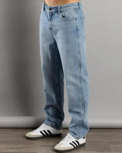 Wrangler Easy Straight Jeans Daybreak Blue Best
