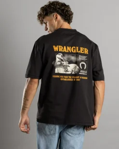 Wrangler Editorial Slacker T-Shirt Worn Black Hot