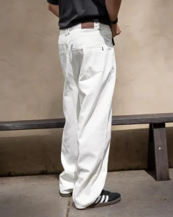 Skylark Eliminate Jeans Off White New
