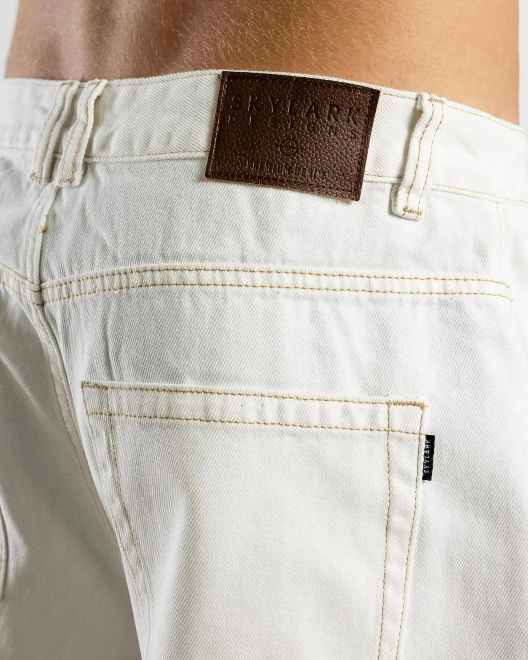Skylark Eliminate Jeans Off White New