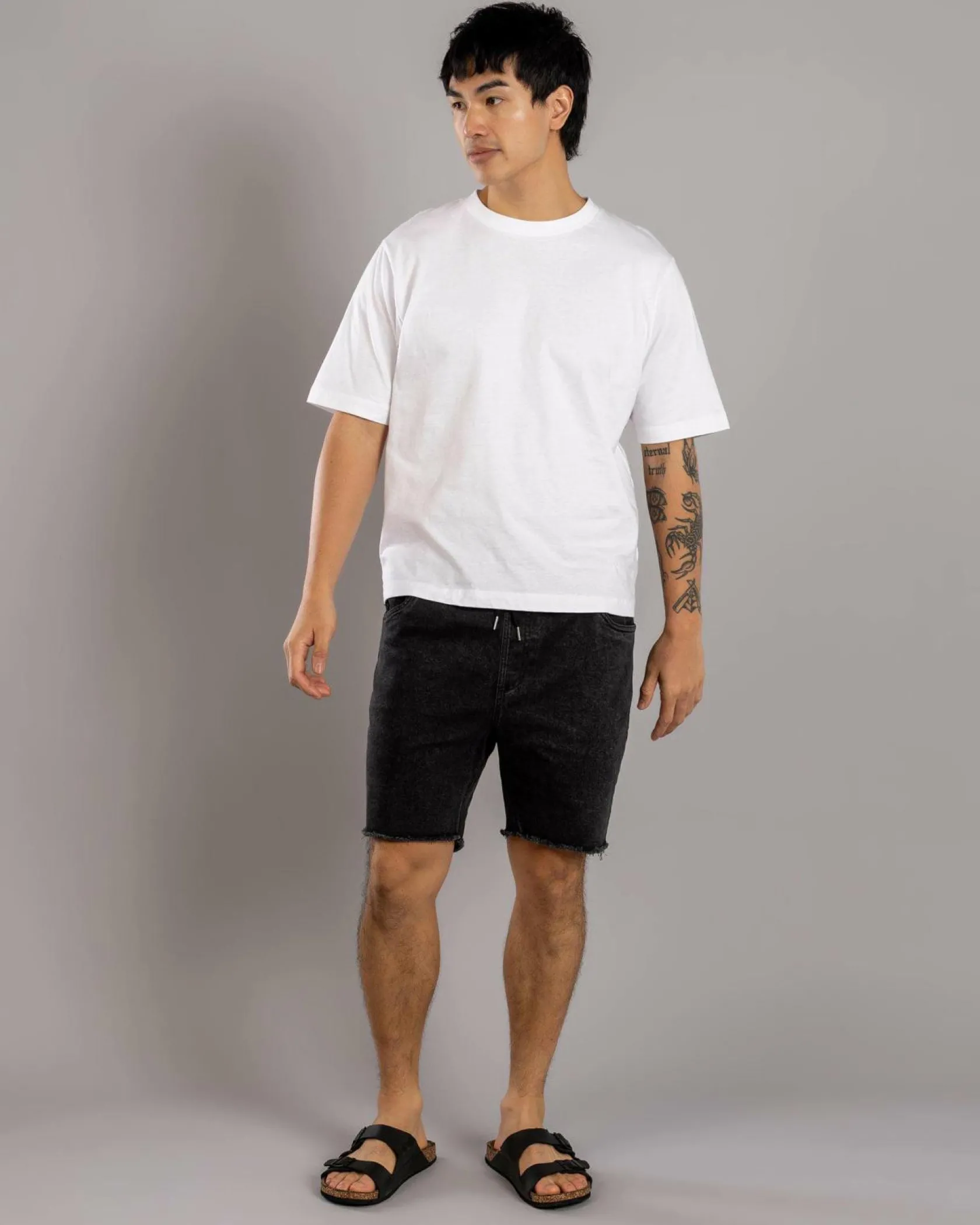 Skylark Ensnare Elastic Waist Shorts Washed Black Discount