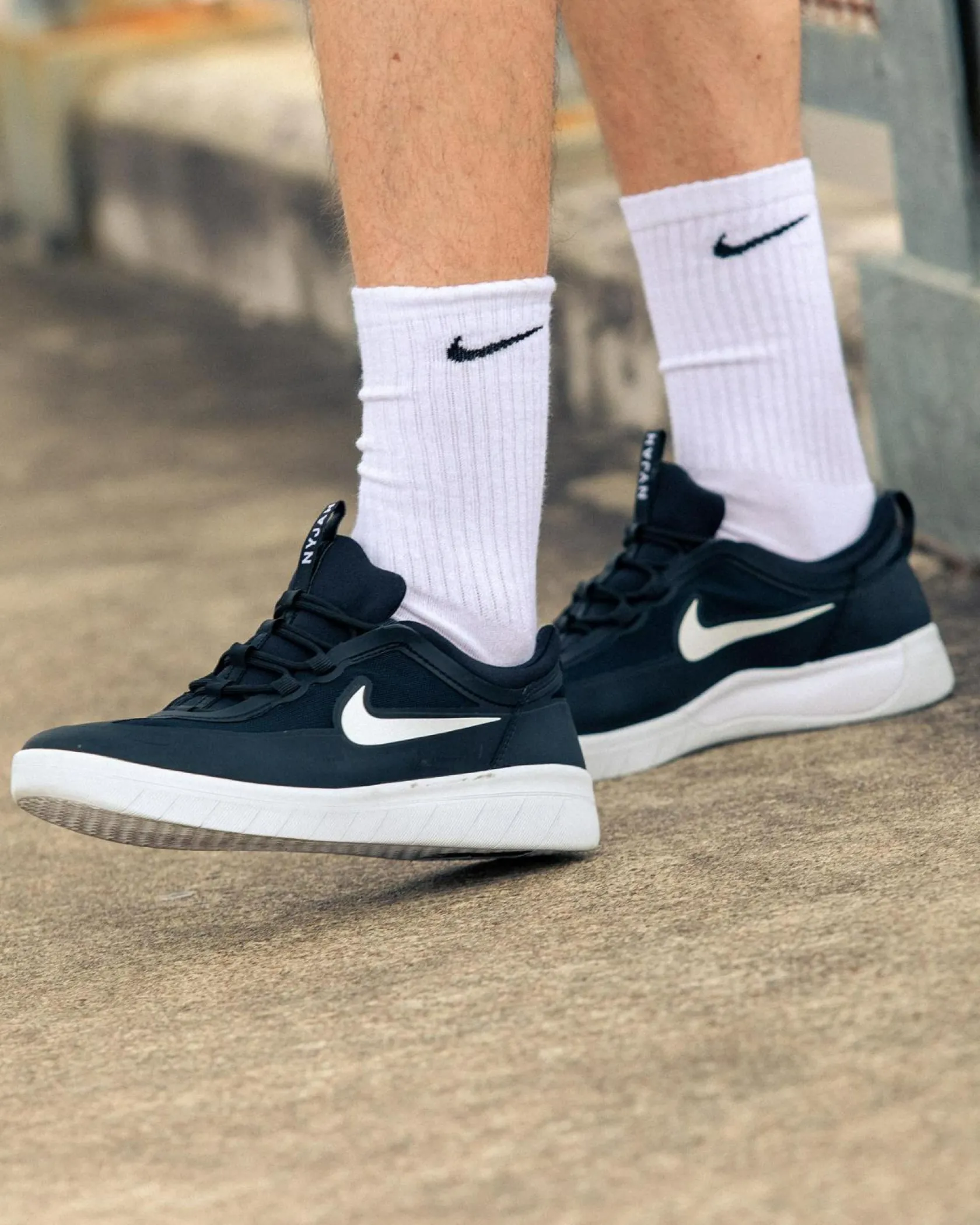 Nike Everyday Cushion Crew Socks 3 Pack White/black Discount