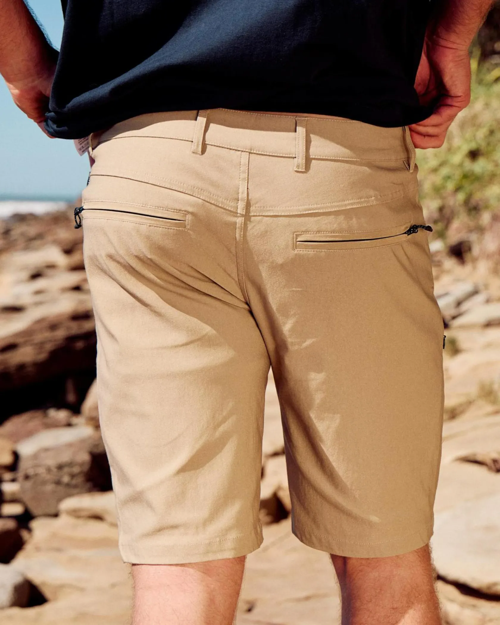 Salty Life Explorer Walk Shorts Stone Hot