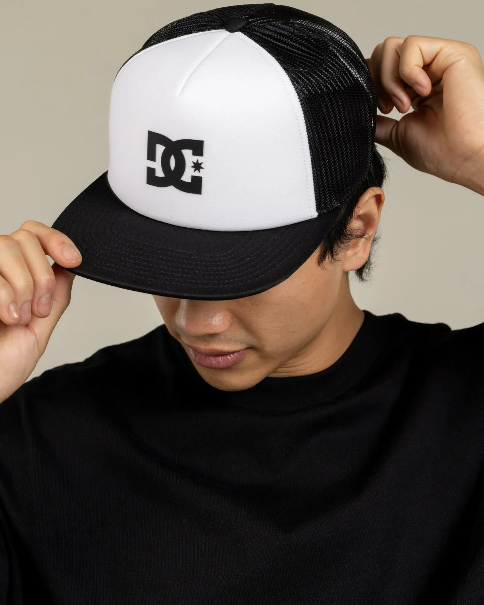 DC Shoes Gas Station Trucker Cap White/black Best