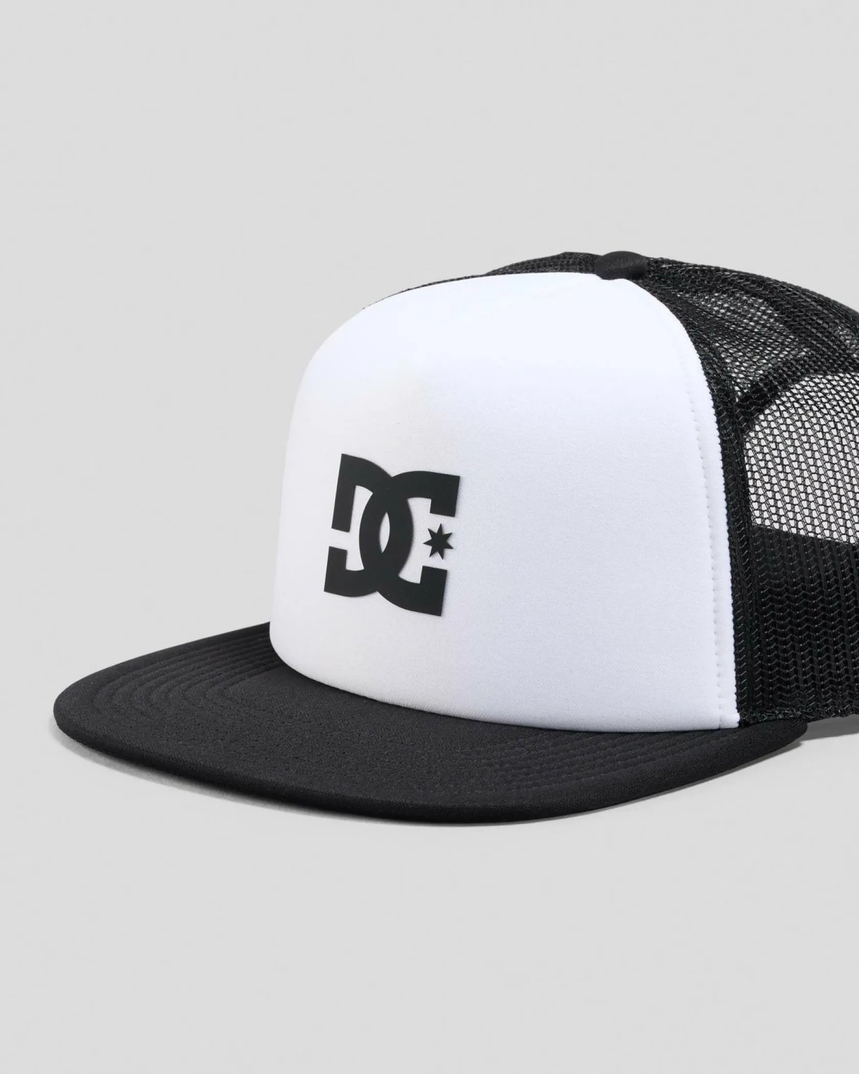 DC Shoes Gas Station Trucker Cap White/black Best