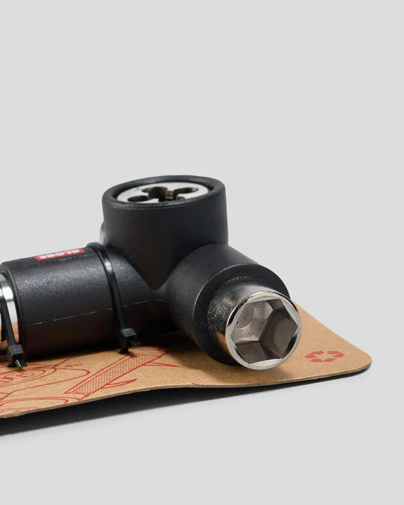 Globe Goodstock Ratchet Skate Tool Black New