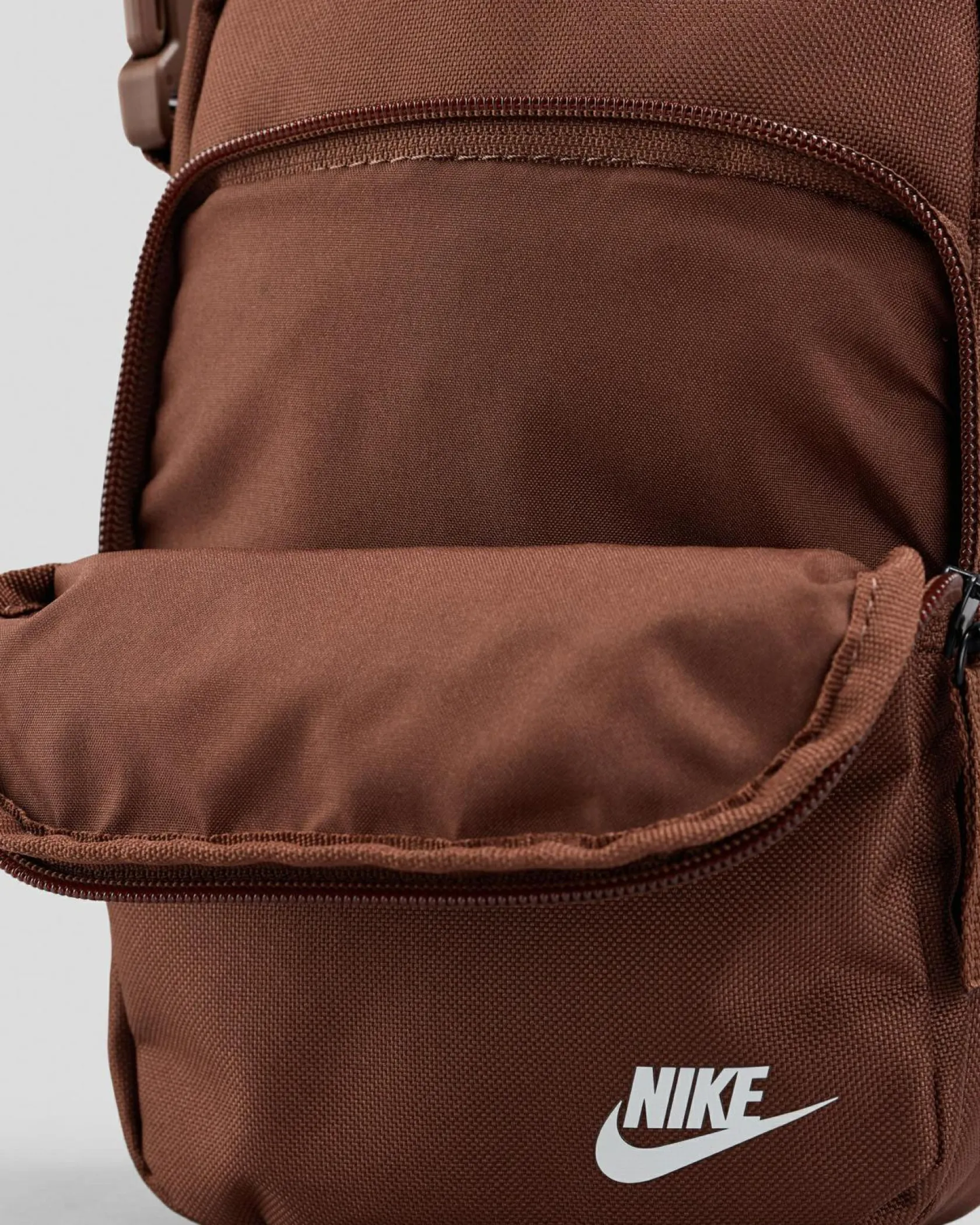 Nike Heritage Crossbody Bag Fauna Brown/fauna Brown (Summit White) Sale