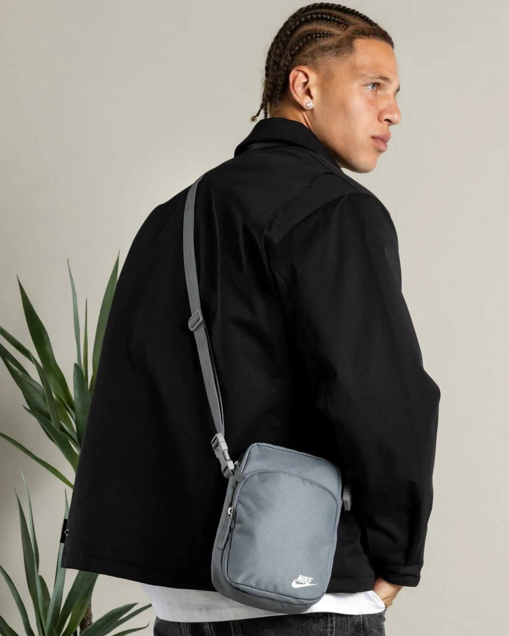 Nike Heritage Crossbody Bag Smoke Grey/smoke Grey/white Best