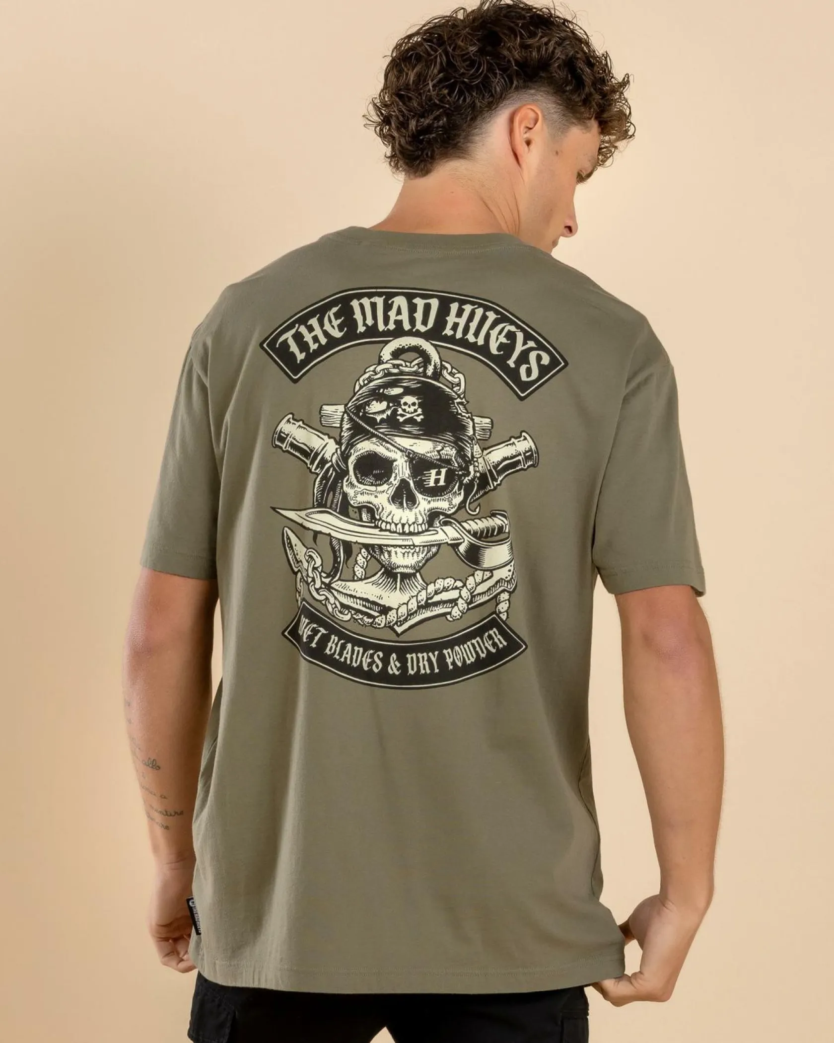 The Mad Hueys Hueys Pirate T-Shirt Olive New