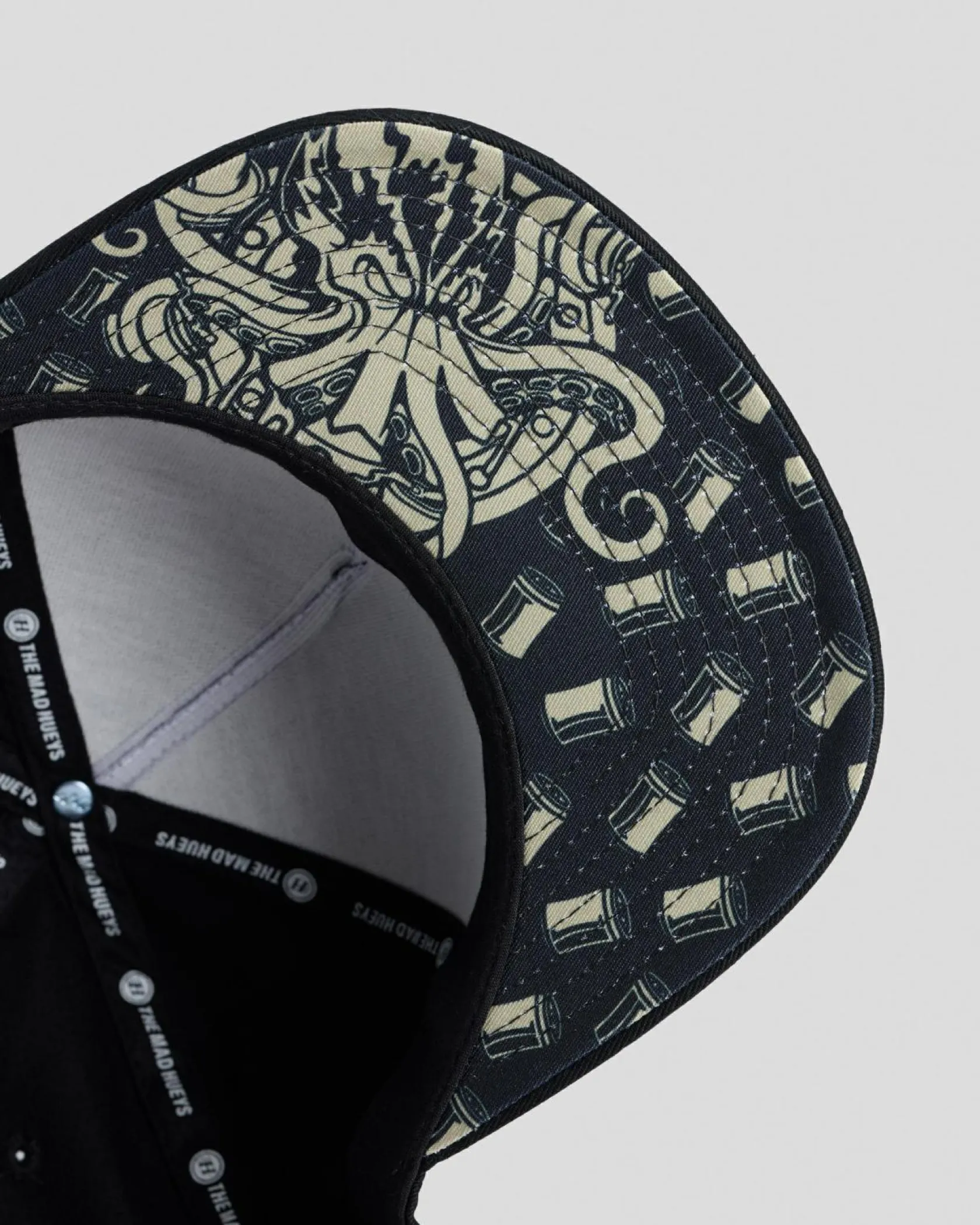 The Mad Hueys Kraken Port Hole Snapback Cap Black Best
