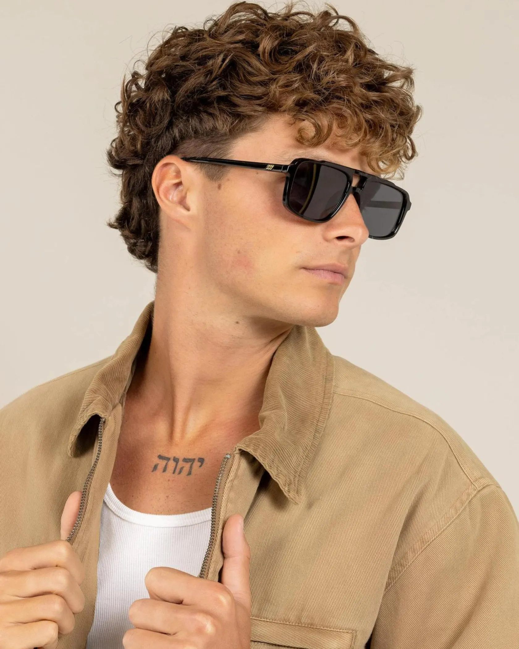 Le Specs Le Gars Polarised Sunglasses Black/ Smoke Mono Hot