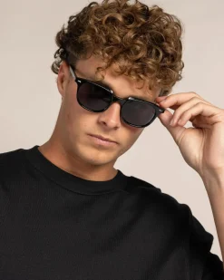 Le Specs Le Resolu Polarised Sunglasses Black/ Smoke Mono Best