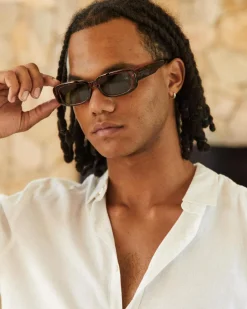 Happy Hour Oxford Sunglasses Tortoise Hot