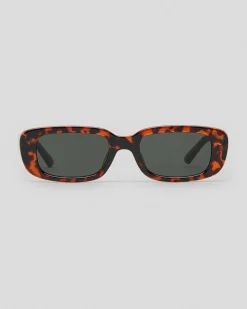 Happy Hour Oxford Sunglasses Tortoise Hot