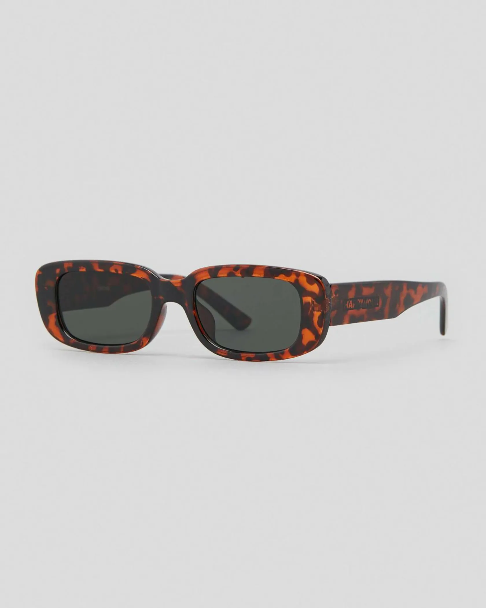 Happy Hour Oxford Sunglasses Tortoise Hot