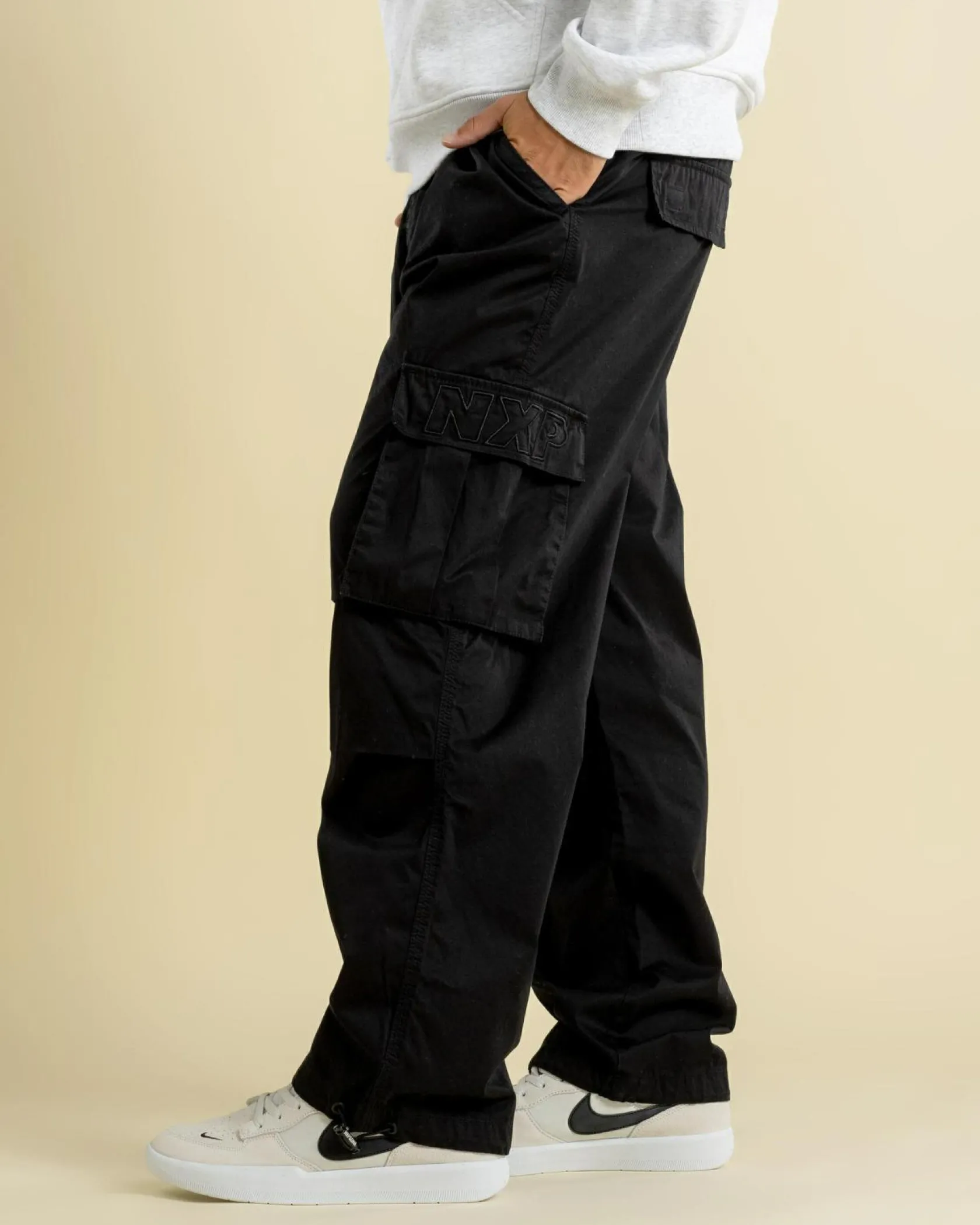 Nena & Pasadena P350 Parachute Pants Jet Black Discount