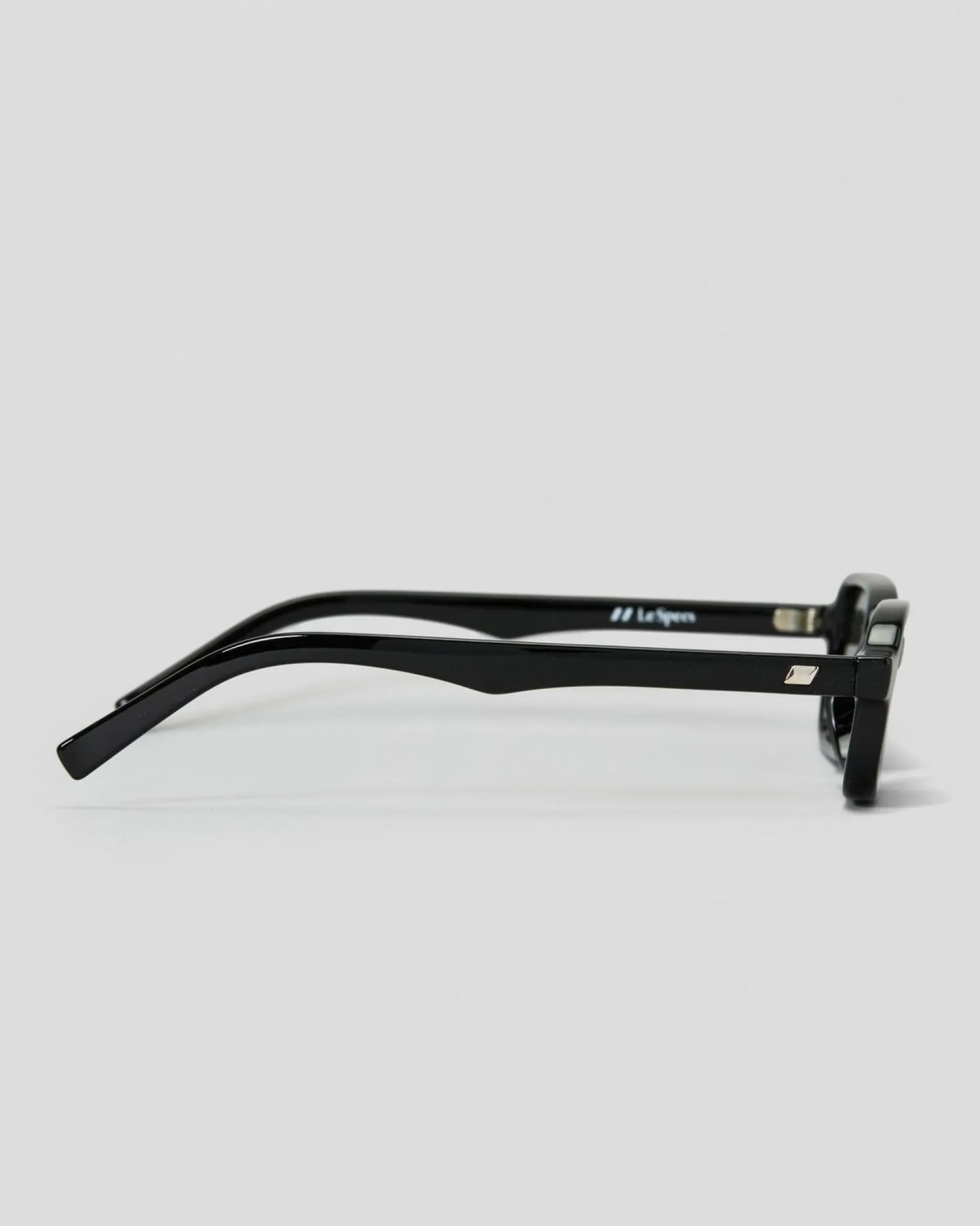 Le Specs Pilferer Sunglasses Black Outlet
