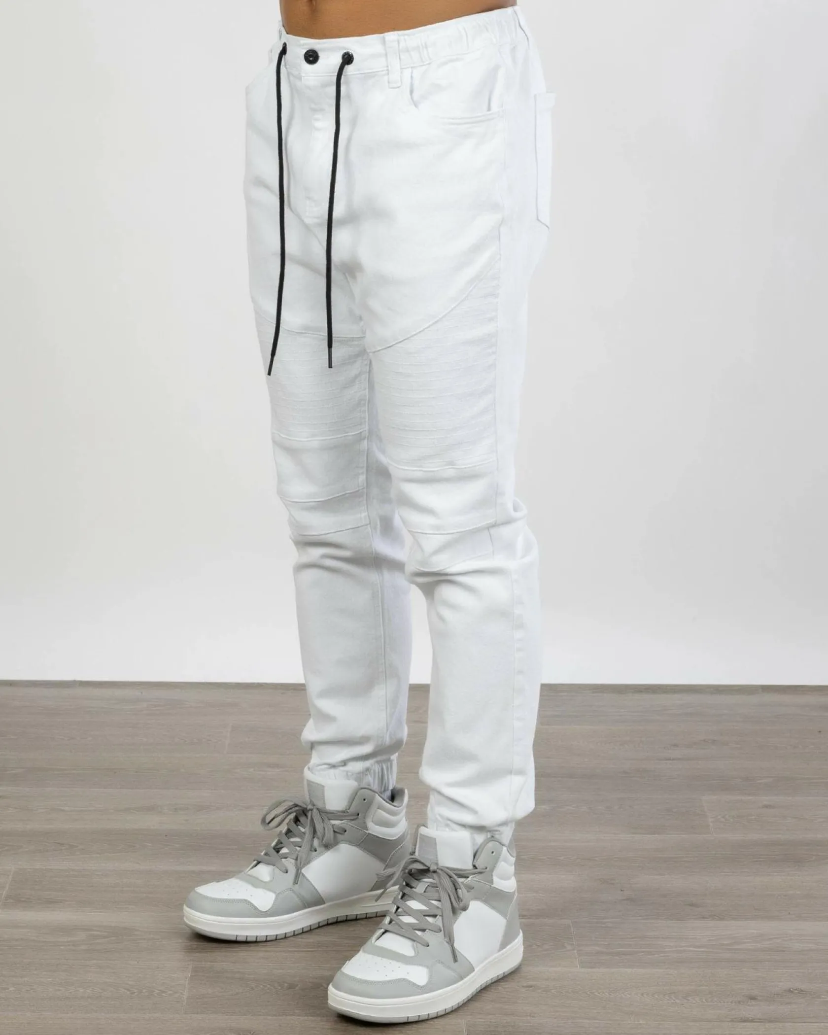 Lucid Provision Joggers White