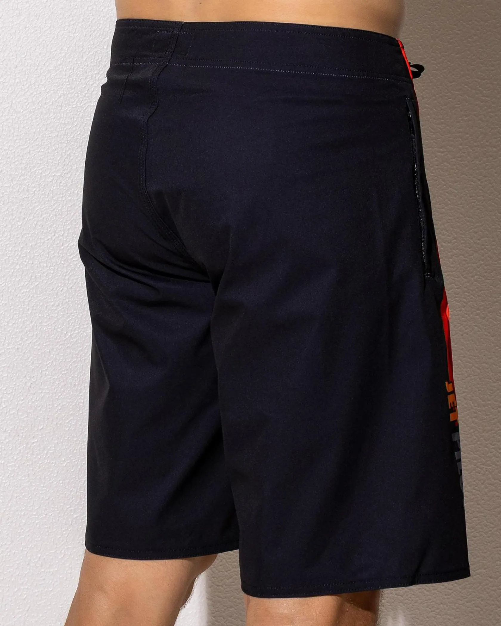 Jetpilot Pulse Streamliner 20" Board Shorts Charcoal/red Sale