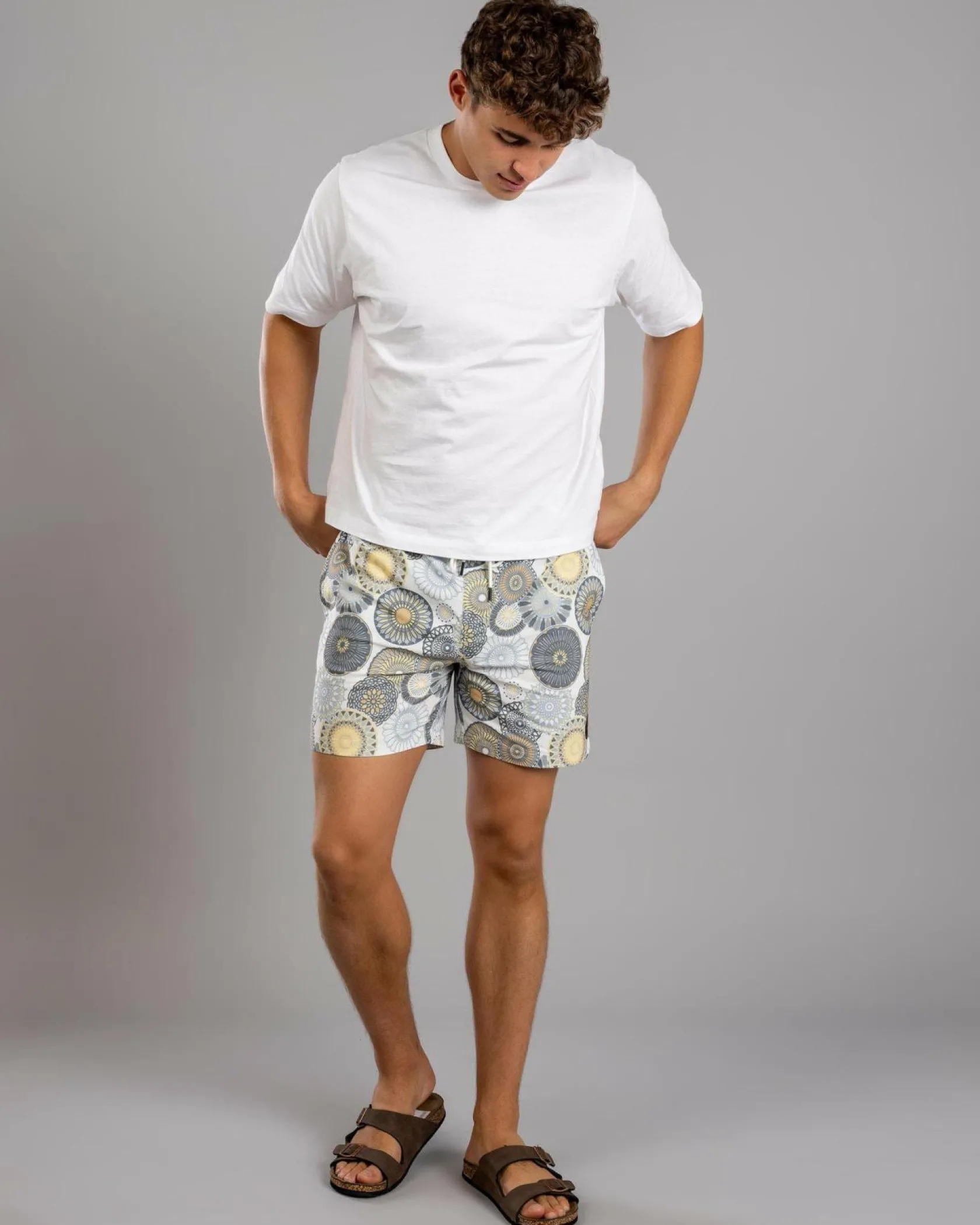 Skylark Radial Elastic Waist Shorts White Sale