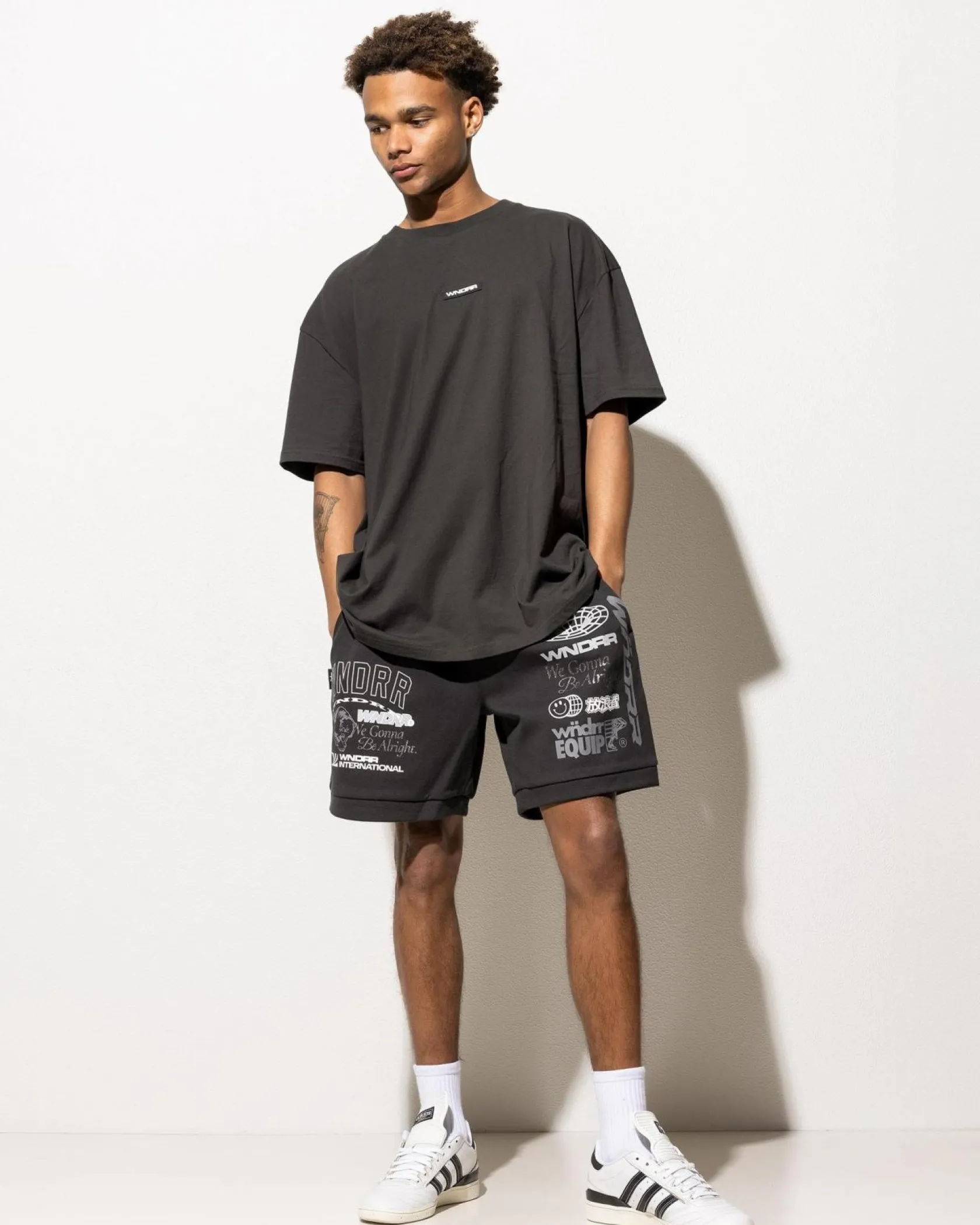 Wndrr Represent Track Shorts Faded Black Hot