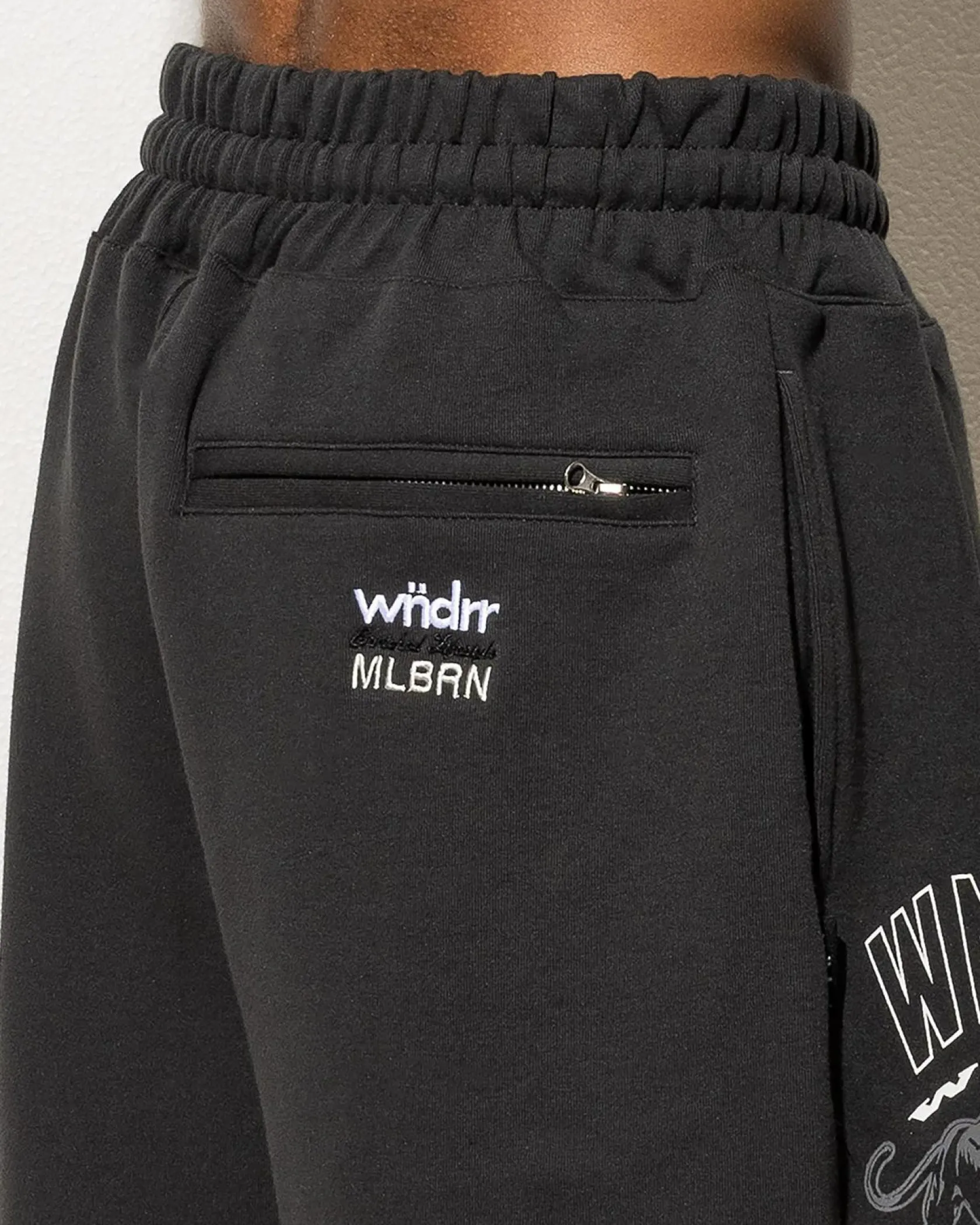 Wndrr Represent Track Shorts Faded Black Hot