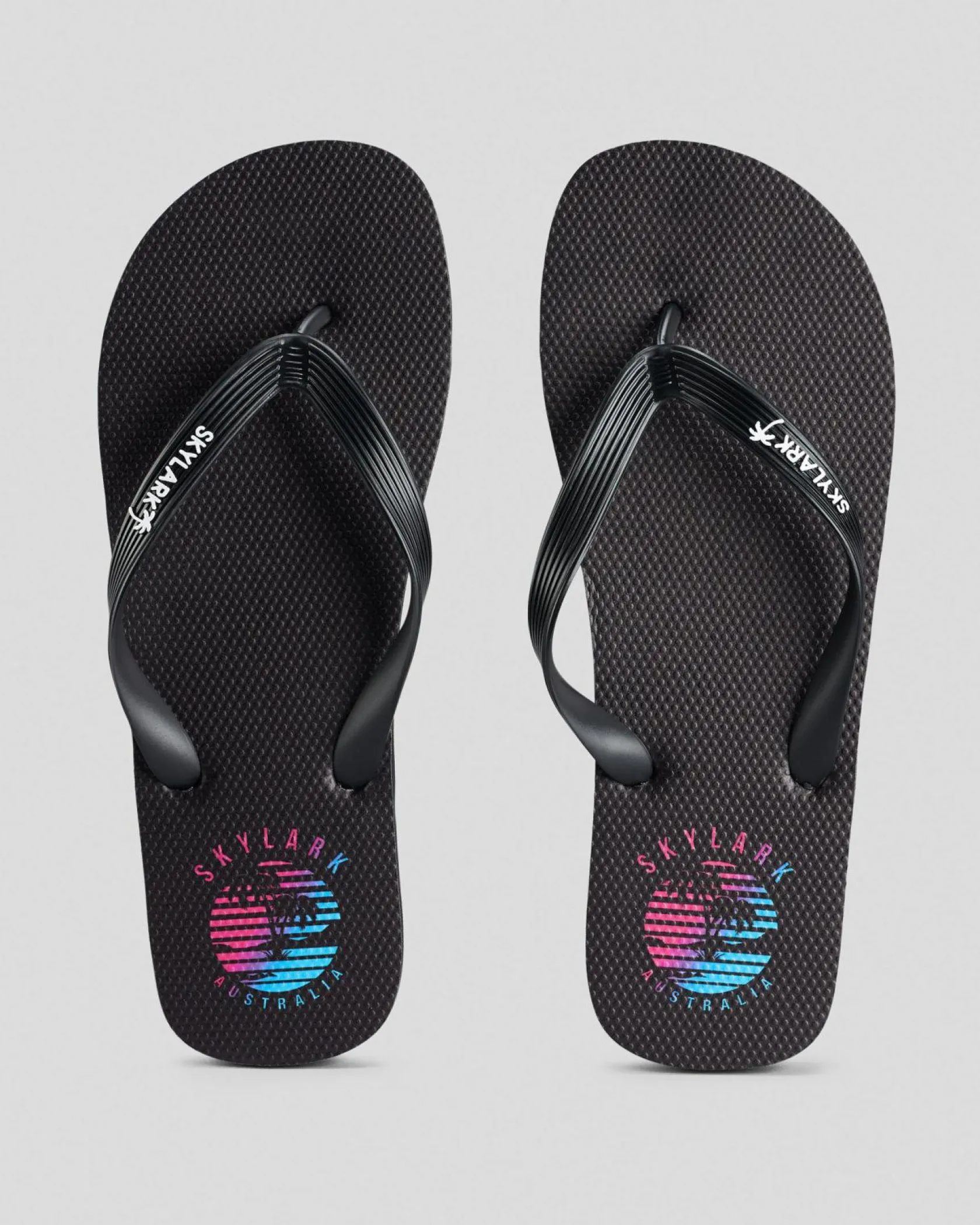 Skylark Roam Thongs Black/multi Hot