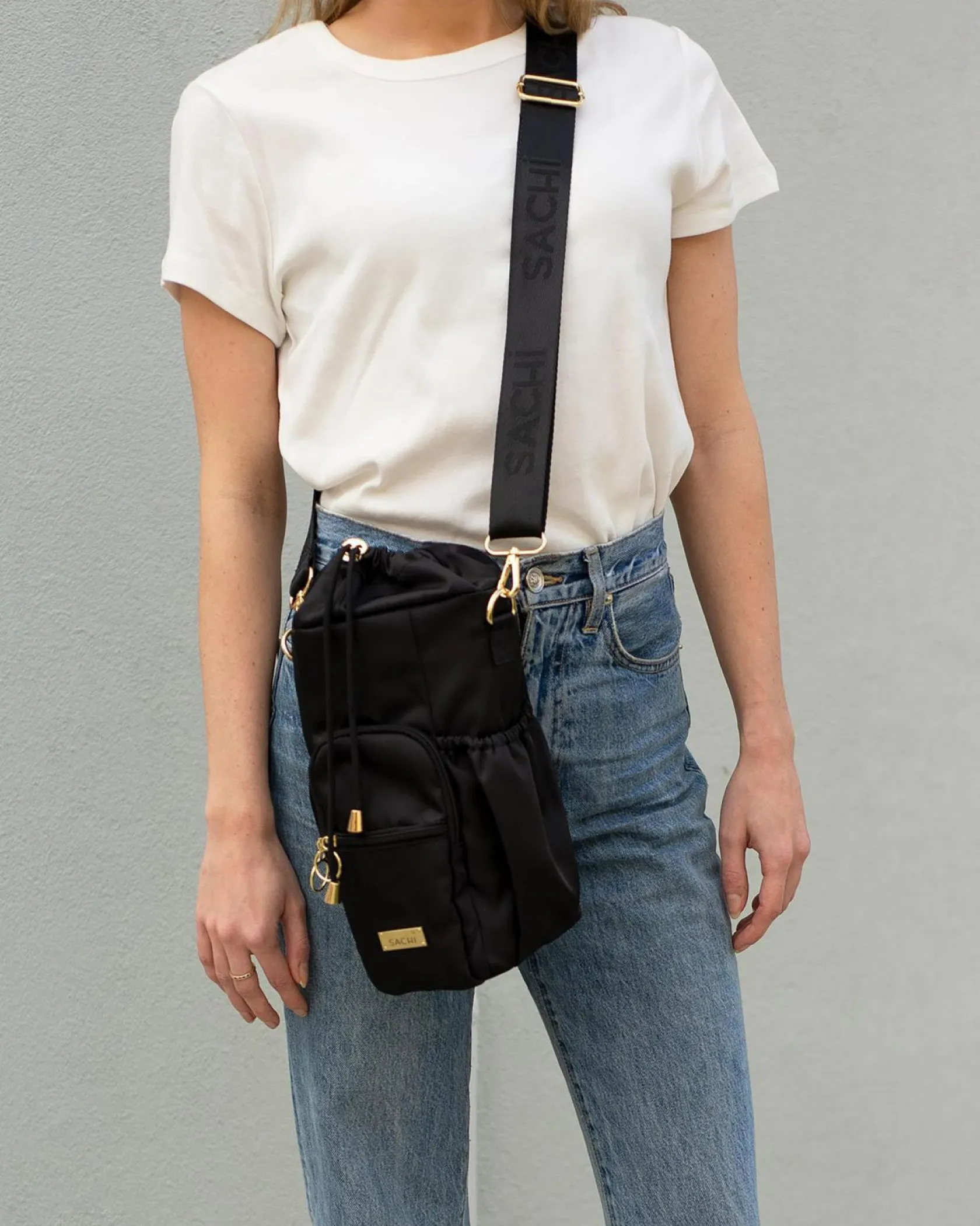 Oasis Sachi Bottle Bag Black Outlet