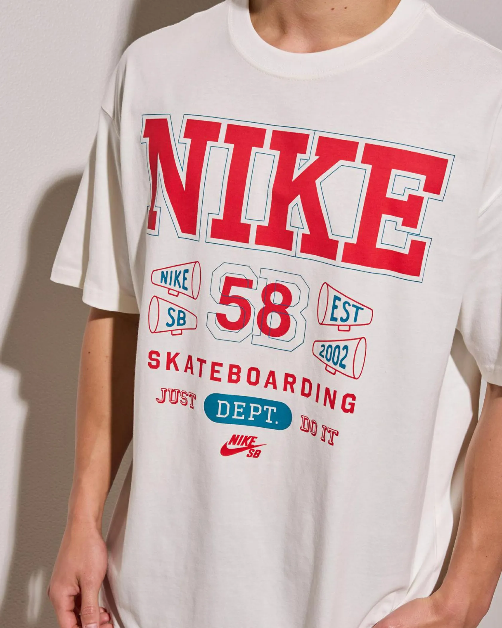 Nike SB M90 Athletics T-Shirt Sail Hot