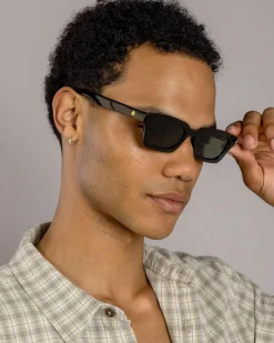 Aire Sculptor Polarised Sunglasses Black/ Green Mono