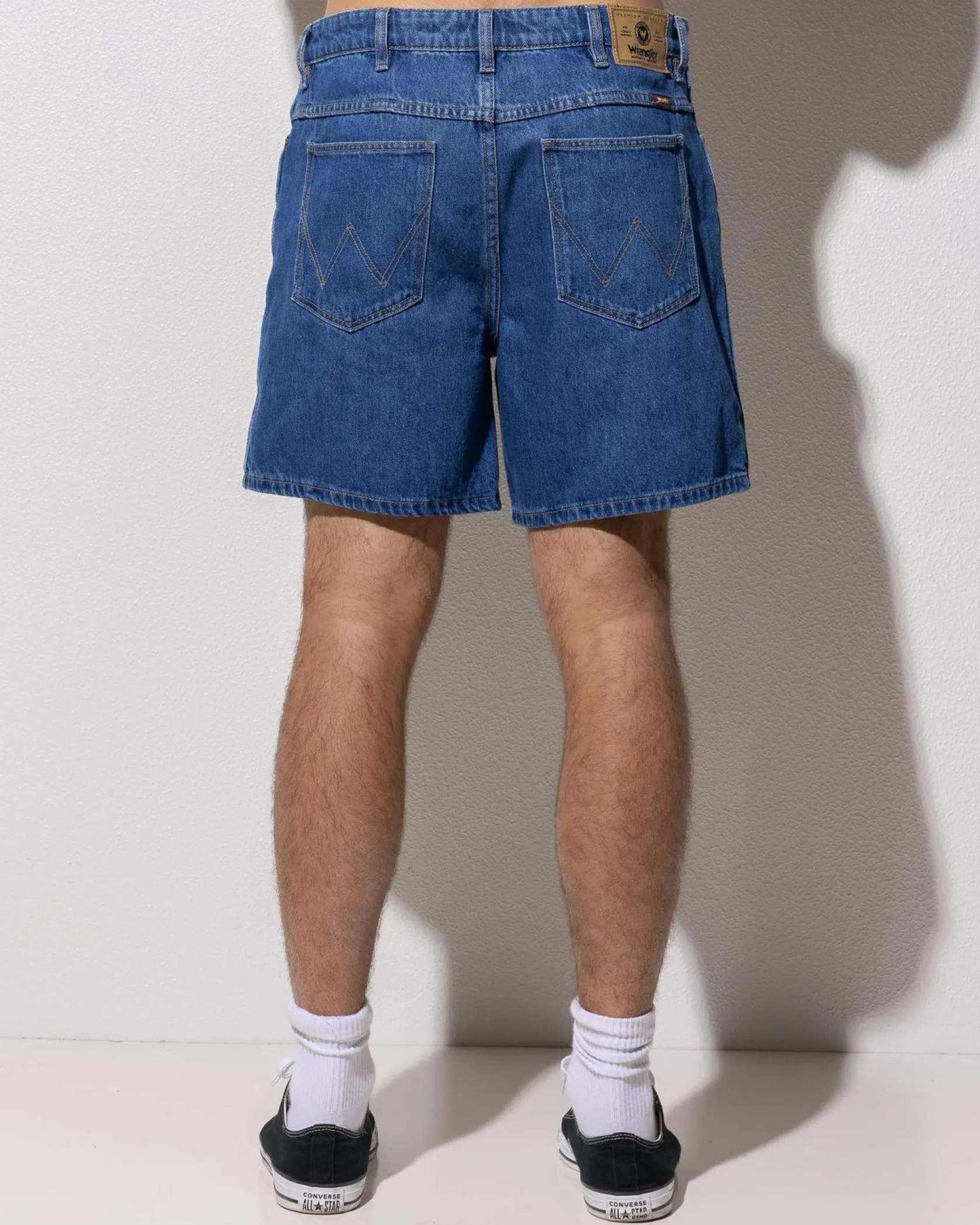 Wrangler Slacker Relaxed Shorts Dune Blue Hot