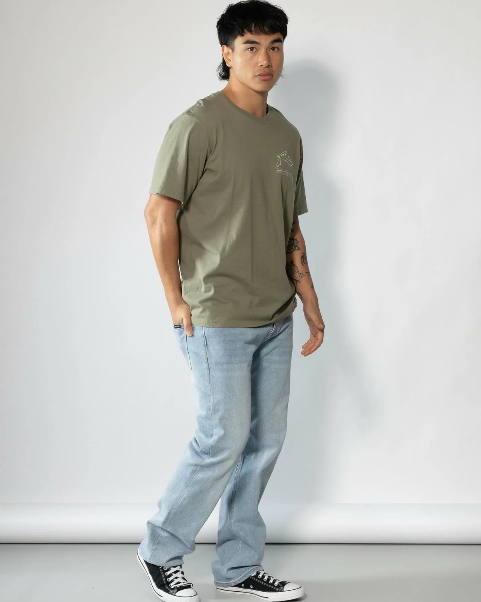 Rusty Sleds And Threads T-Shirt Savanah Online