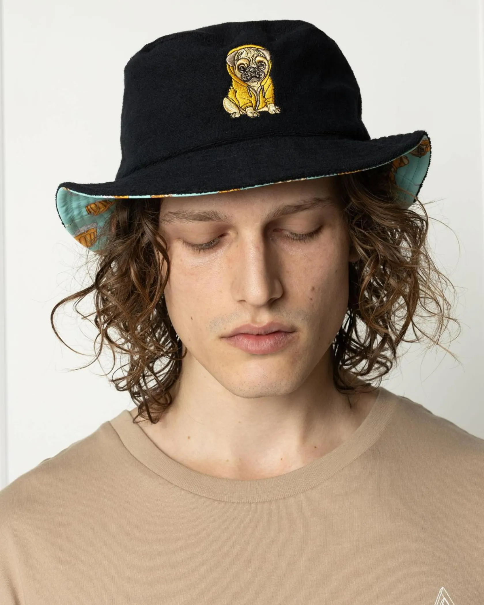 Lucid Smug Pug Bucket Hat Pastel Blue/black Discount