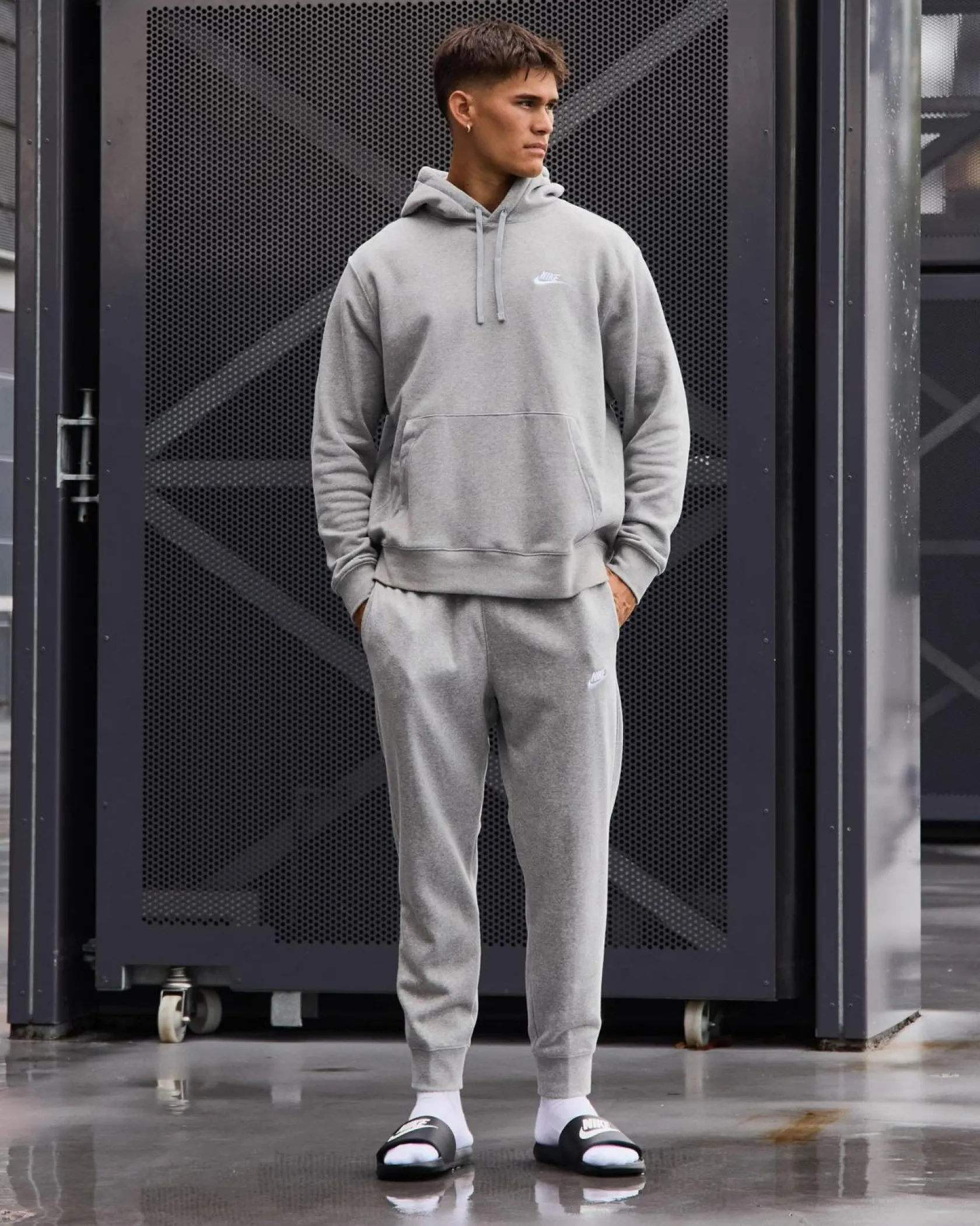 Nike Sportswear Club Hoodie Dark Grey Heather/matte Silver/white