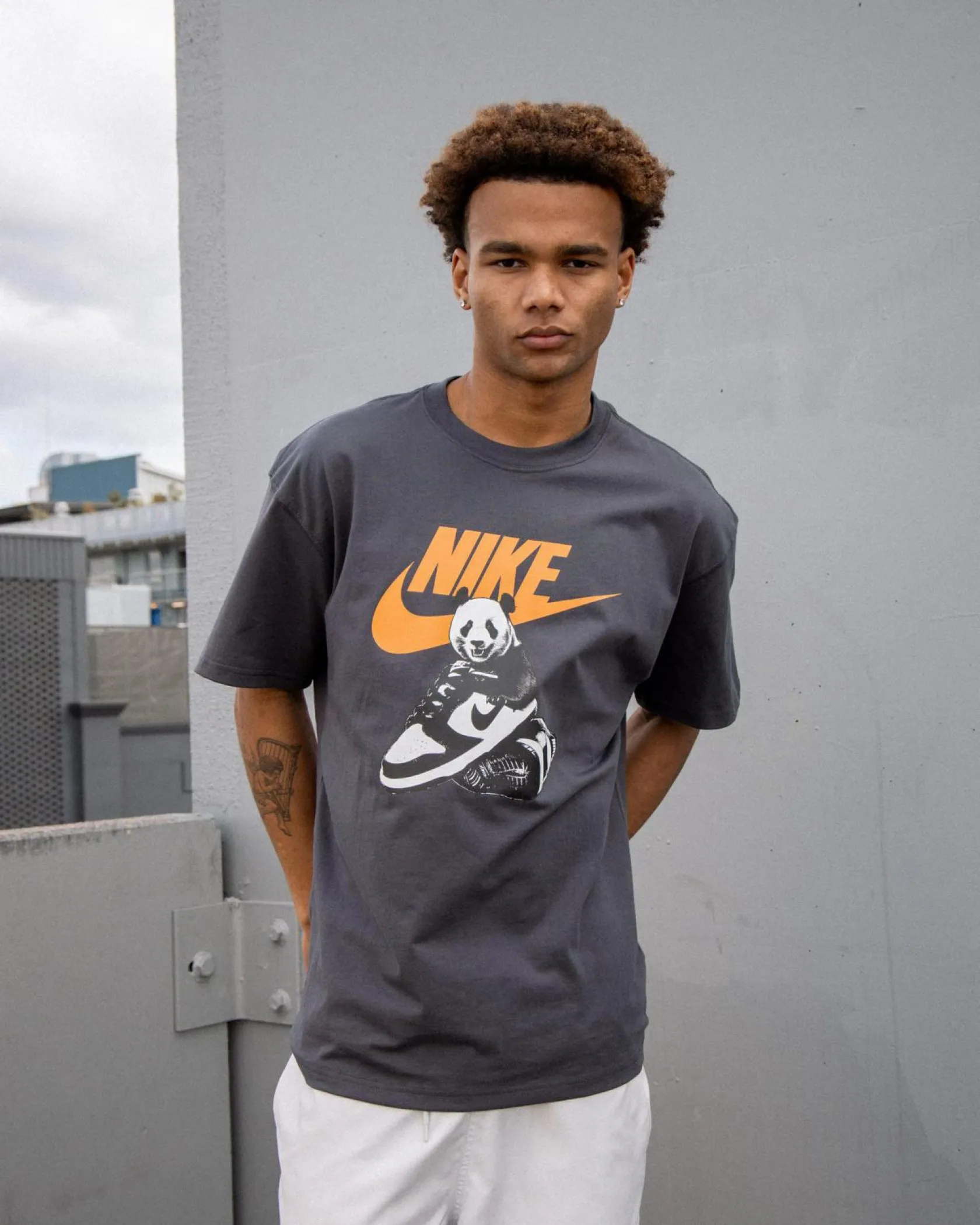 Nike Sportswear Panda Dunk T-Shirt Anthracite Sale