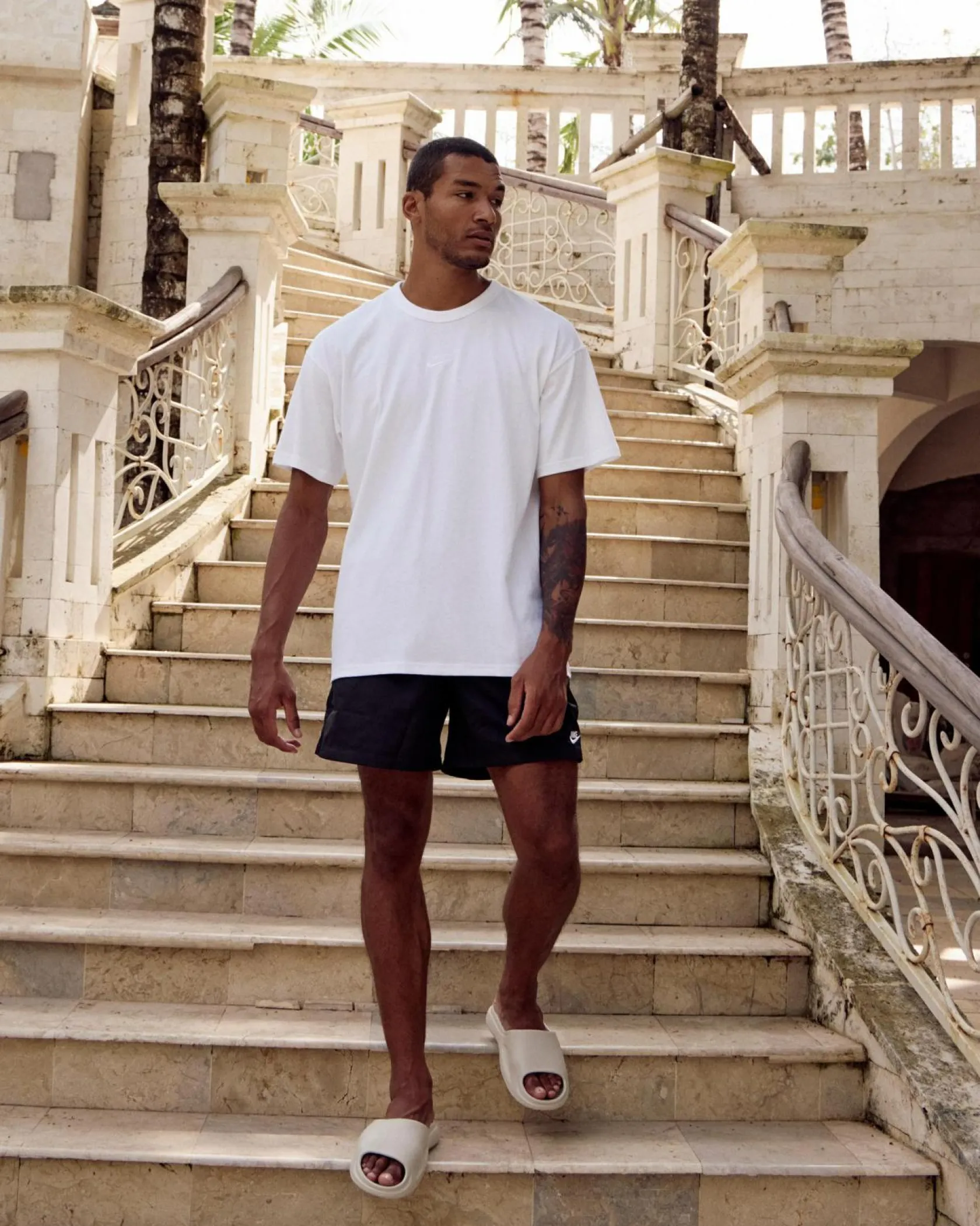 Nike Sportswear Premium Essential T-Shirt White/ White Sale