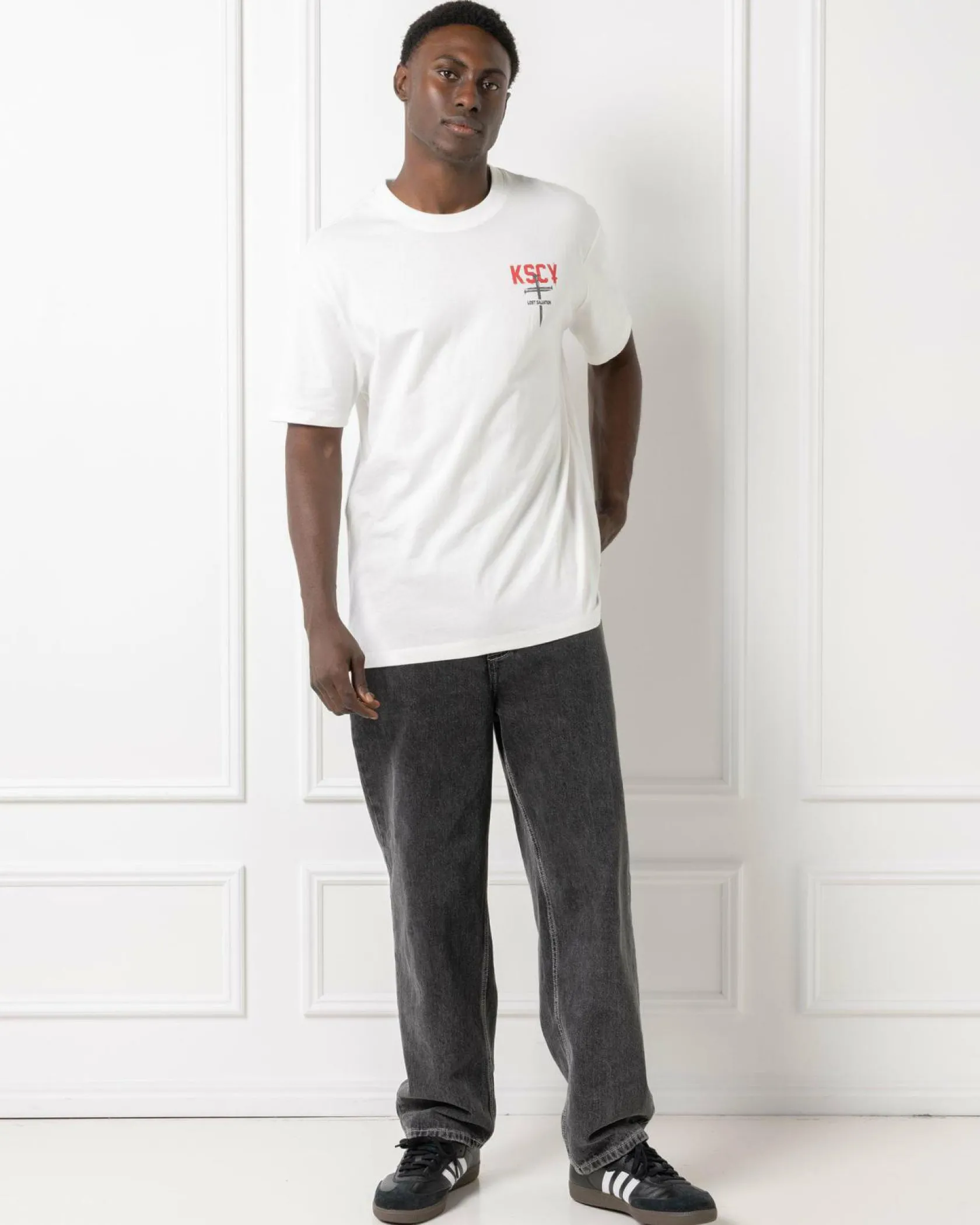 Kiss Chacey Stormed Relaxed T-Shirt Natural White Discount