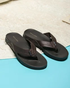 Skylark Sunny Thongs Brown Hot