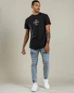 Kiss Chacey Tomb Dual Curve T-Shirt Jet Black Best