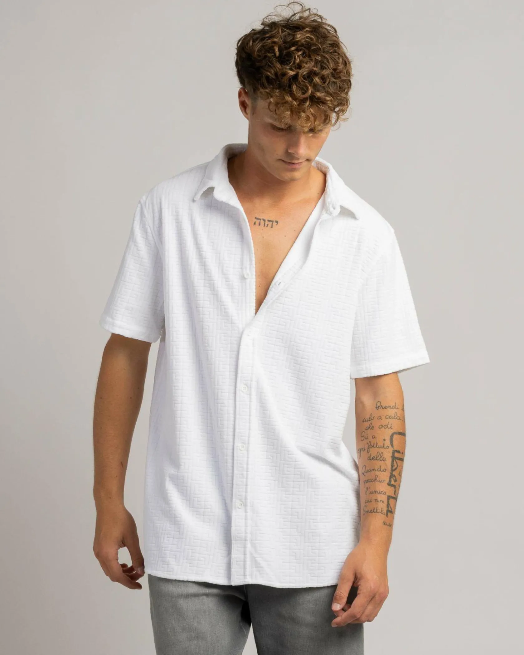 Skylark Unwind Short Sleeve Shirt White