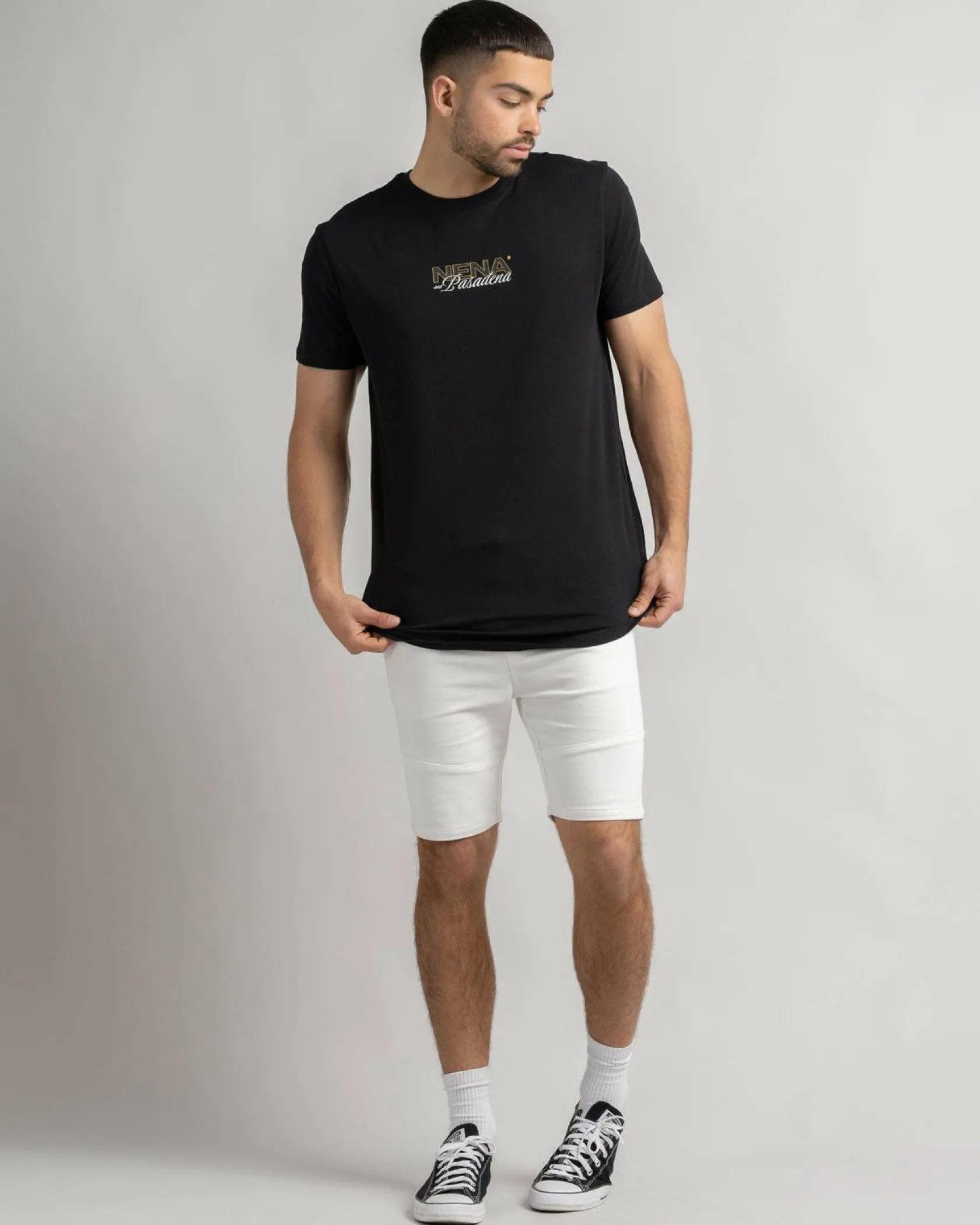 Nena & Pasadena Veered Dual Curved T-Shirt Jet Black Best
